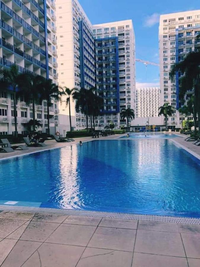 Rhm Sea Residences Condostaycation Moa,Smx Пасай Екстериор снимка